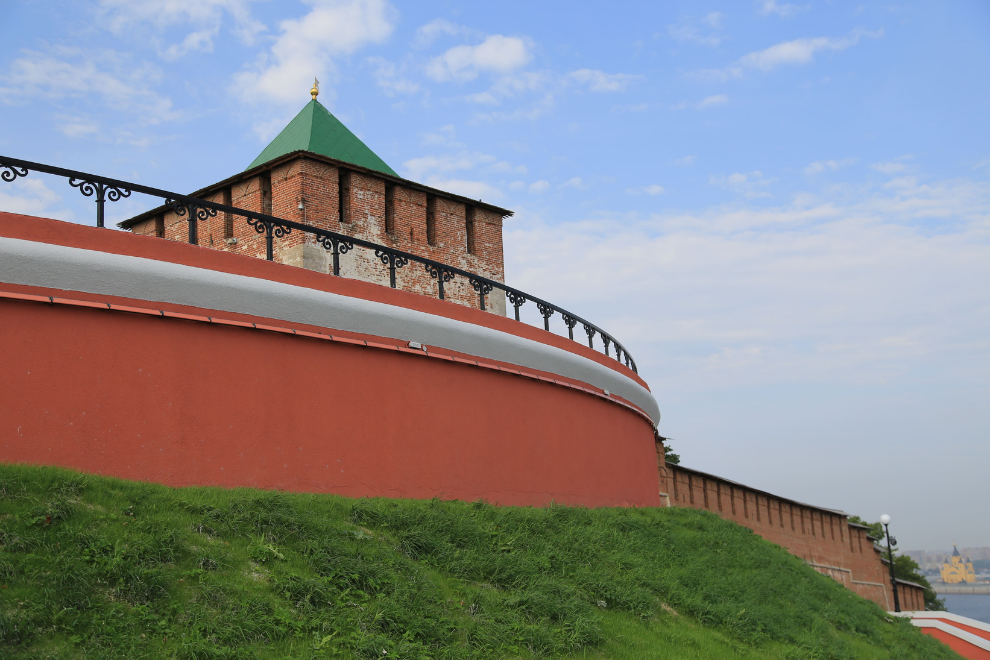 Чкаловская лестница после