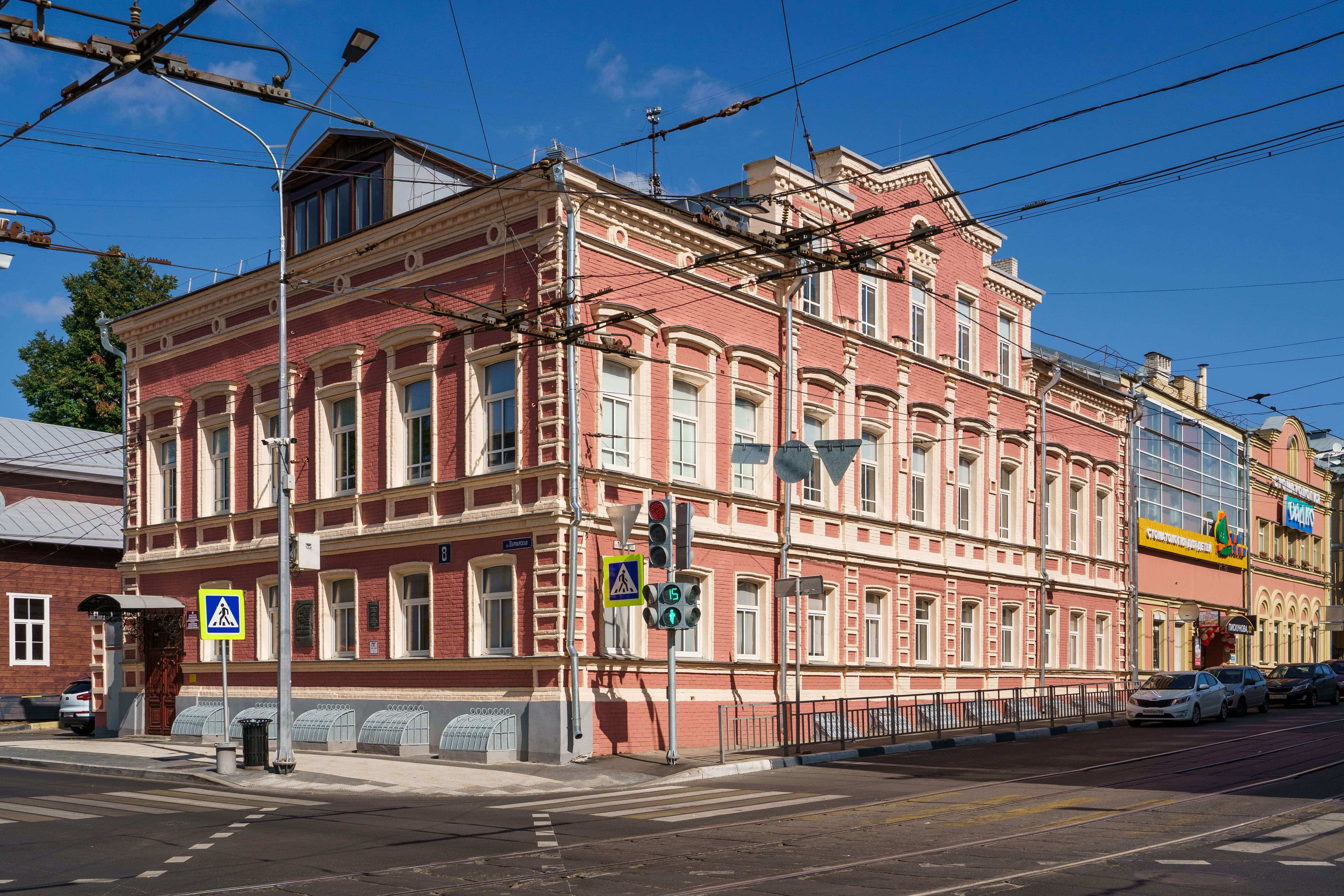 Дом, где жил и работал фотограф-художник Карелин