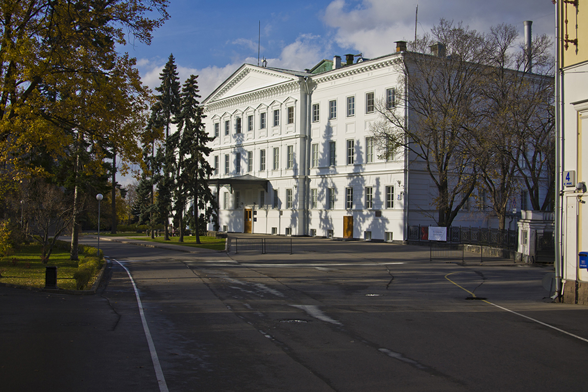 Дом военного губернатора до
